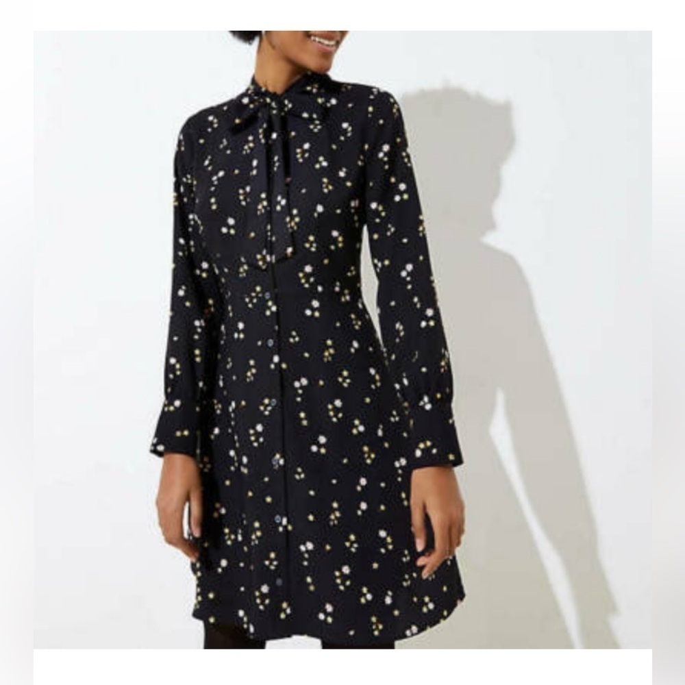 LOFT Black Floral Tie Neck Flare Long Sleeve button down Dress Size 01 preloved